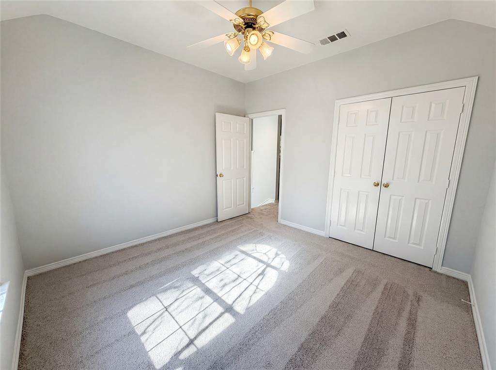 1412 Spring Ridge Lane Flower Mound, TX 75028 - Photo 4 of 33