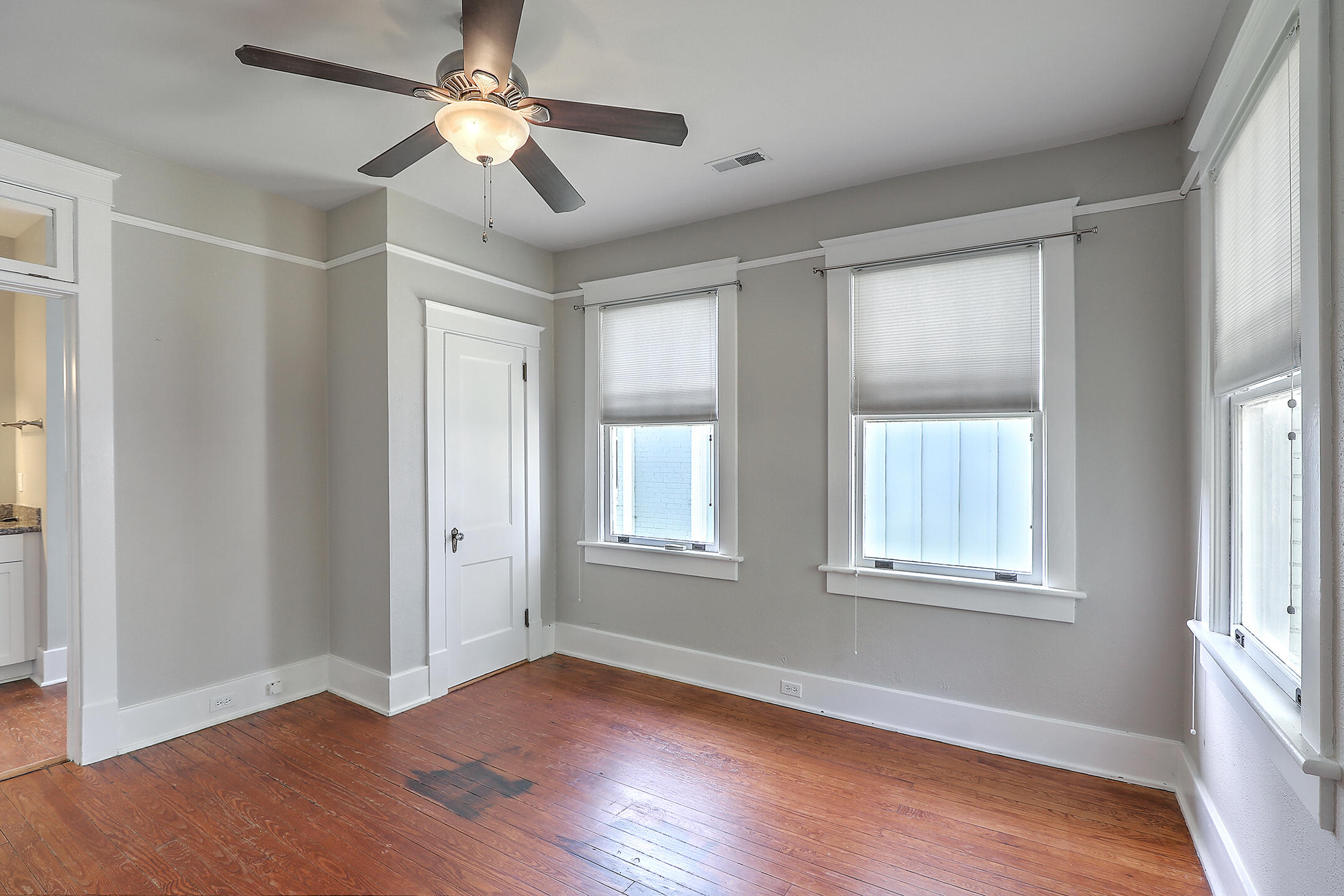 831 Rutledge Avenue Charleston, SC 29403 - Photo 15 of 30 original (19)