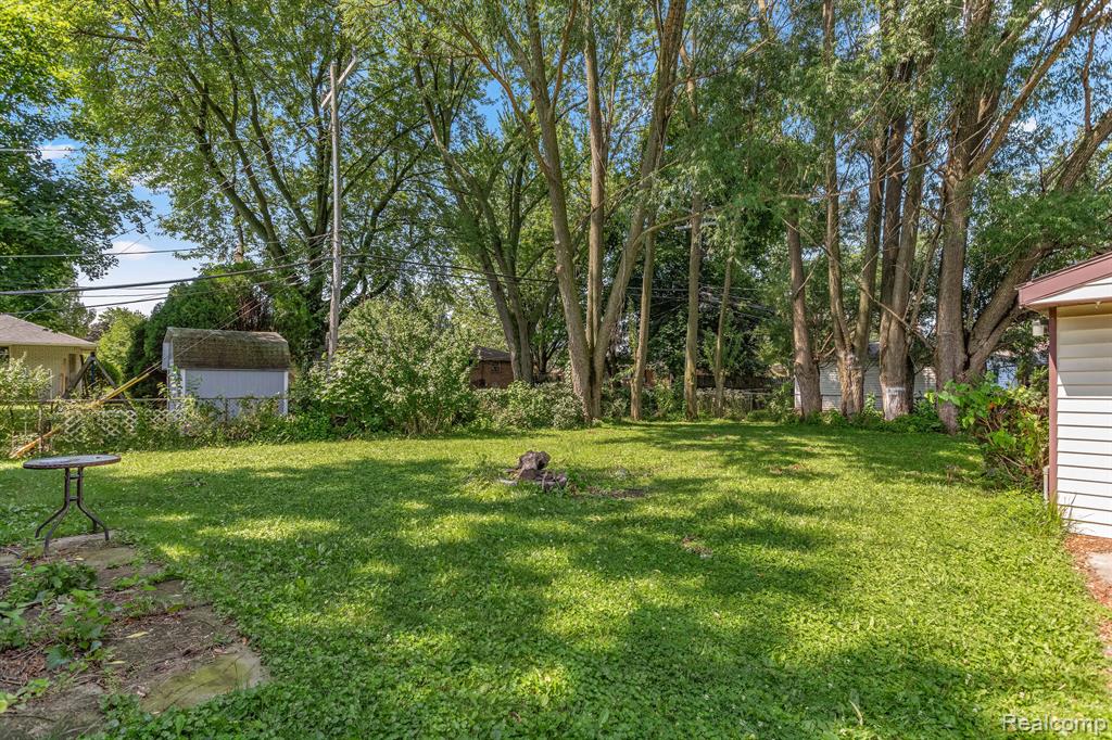 5124 Harding Street Wayne, MI 48184 - Photo 19 of 22 Gallery Image 19