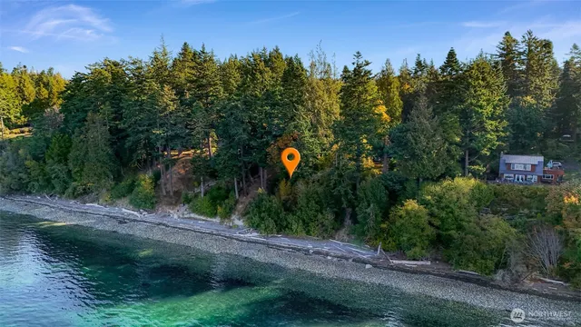a view of a lake and a mountain