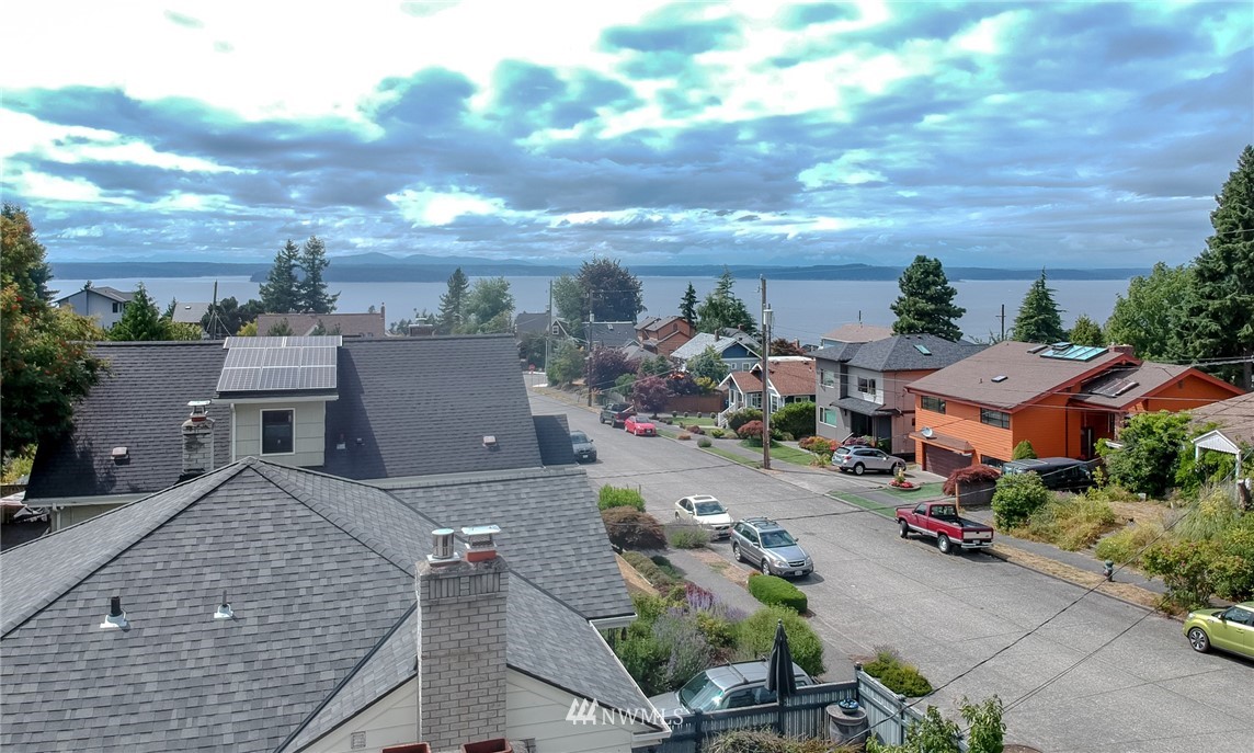 4117 Southwest Ida Street Seattle, WA 98136 - Photo 3 of 25 Gallery Image 3