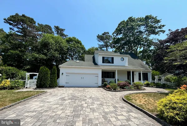 $625,000 | 13 Shoveler Lane, Manahawkin, NJ 08050