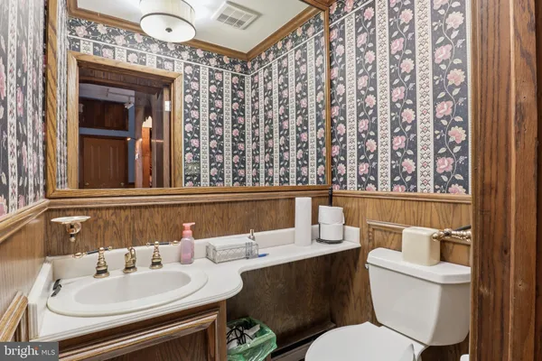 $875,000 | 436 Cottage Avenue, Edgewater Park, NJ 08010