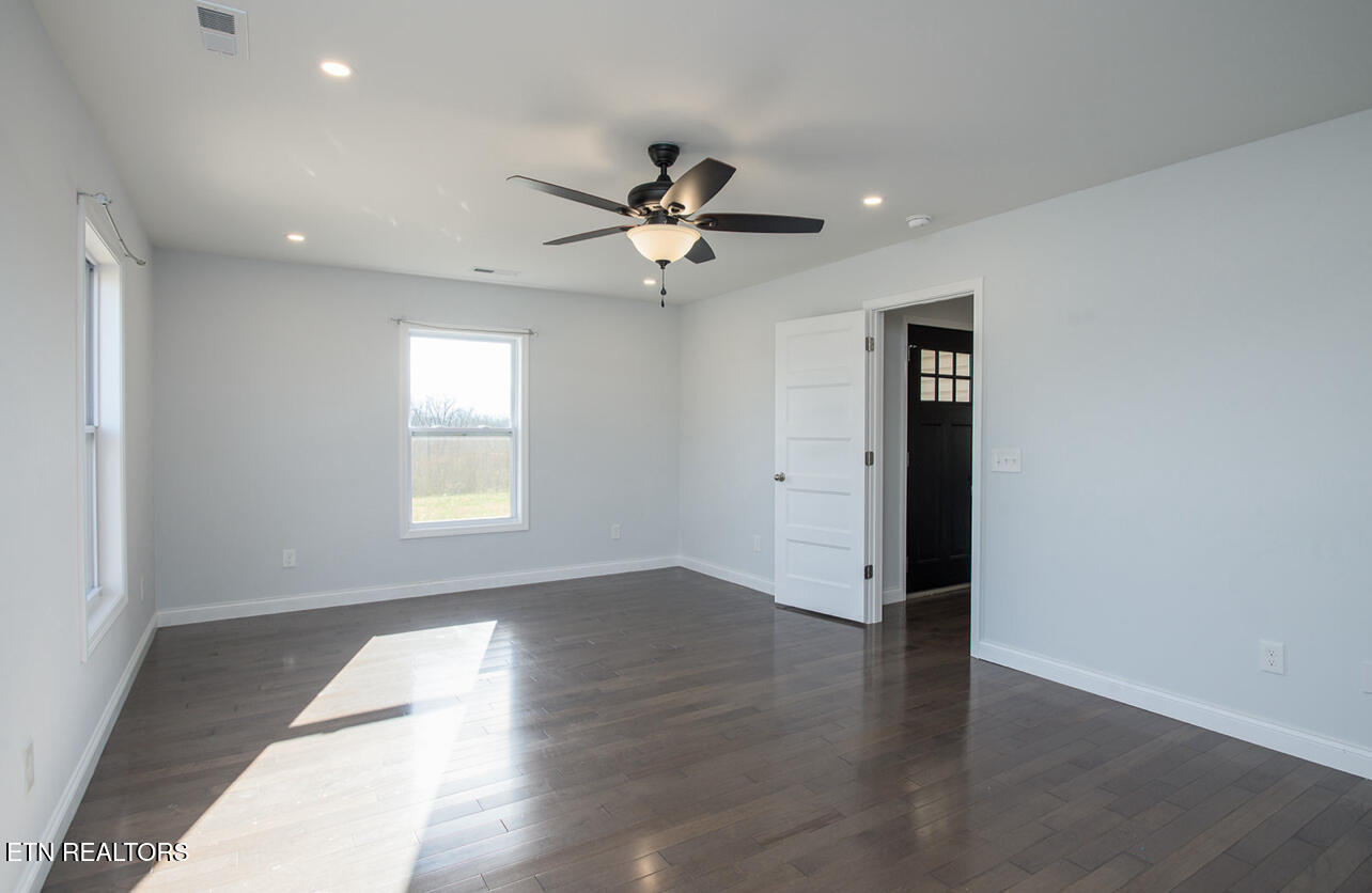 432 Murphy Road Maryville, TN 37801 - Photo 18 of 29 IMG_3417