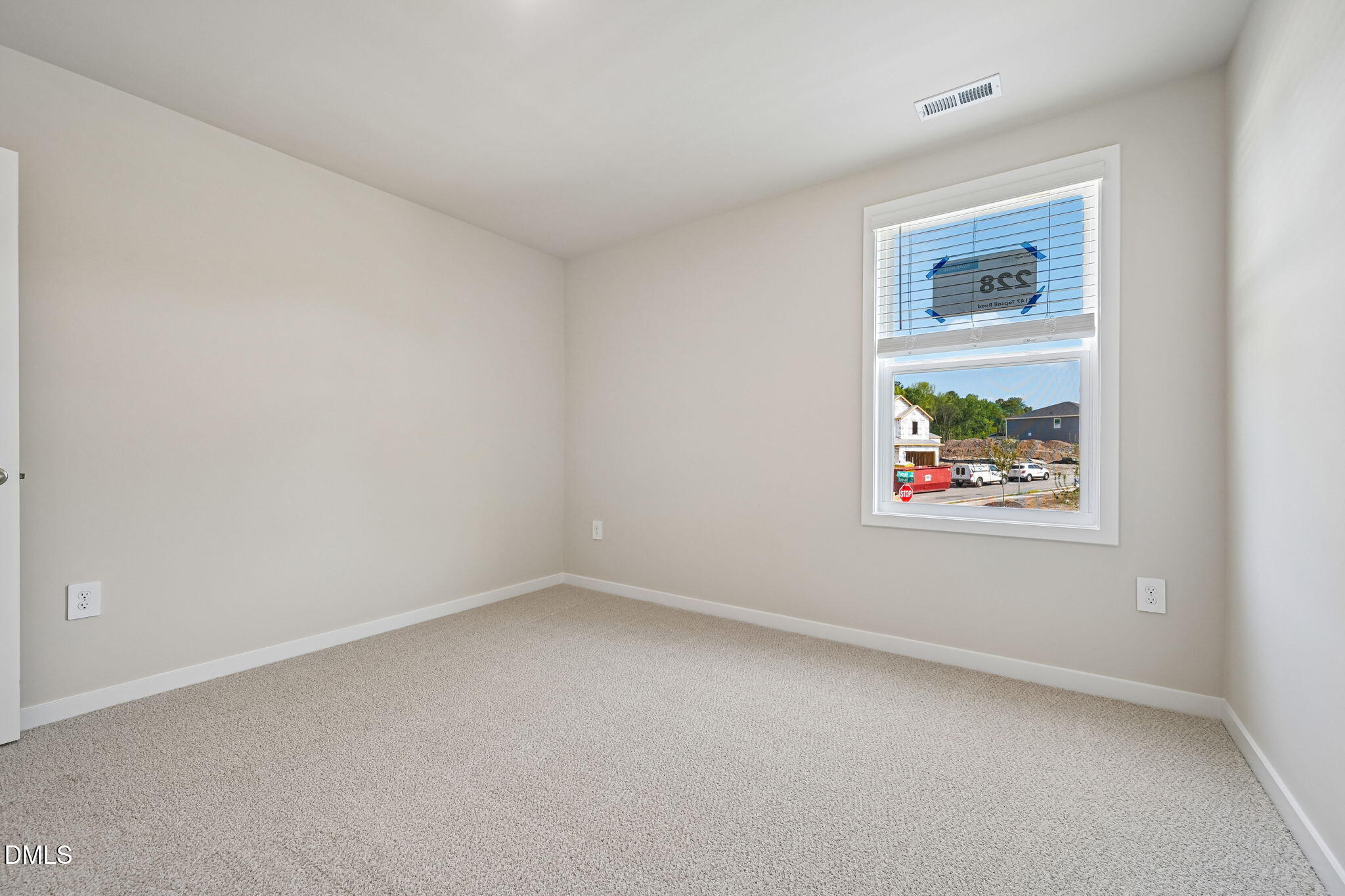 2147 Topsail Road Durham, NC 27703 - Photo 44 of 56 44-web-or-mls-Raleigh - Avalon Place - 2