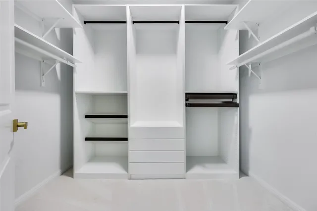 $1,245,000 | 3900 Avery Woods Lane, Cedar Park, TX 78613