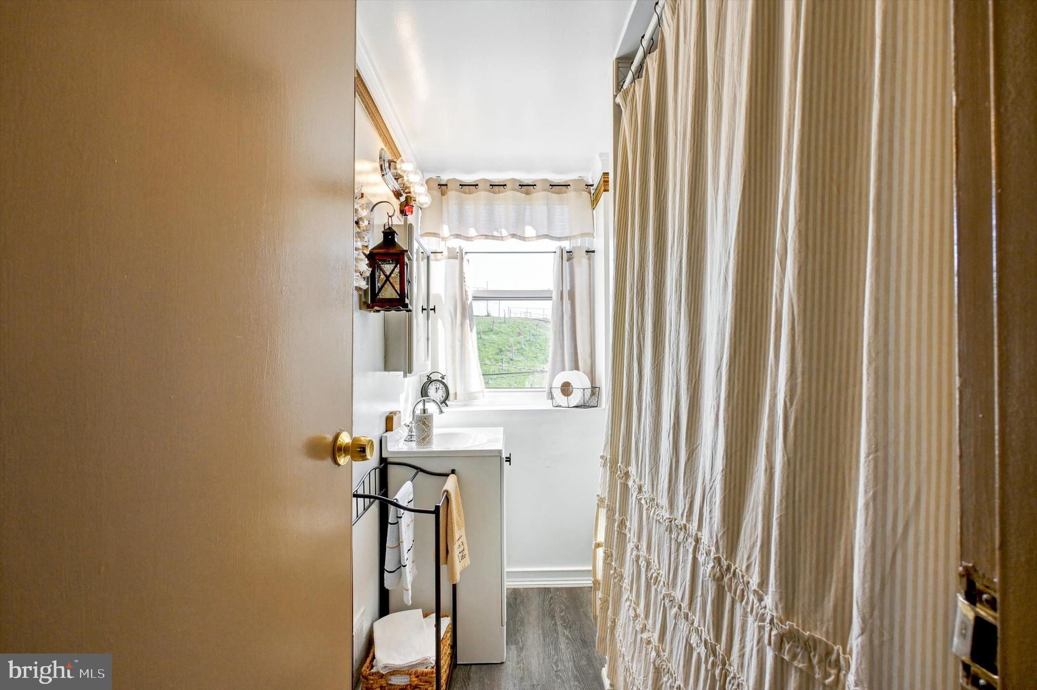 3145 Ryerson Circle Halethorpe, MD 21227 - Photo 12 of 25