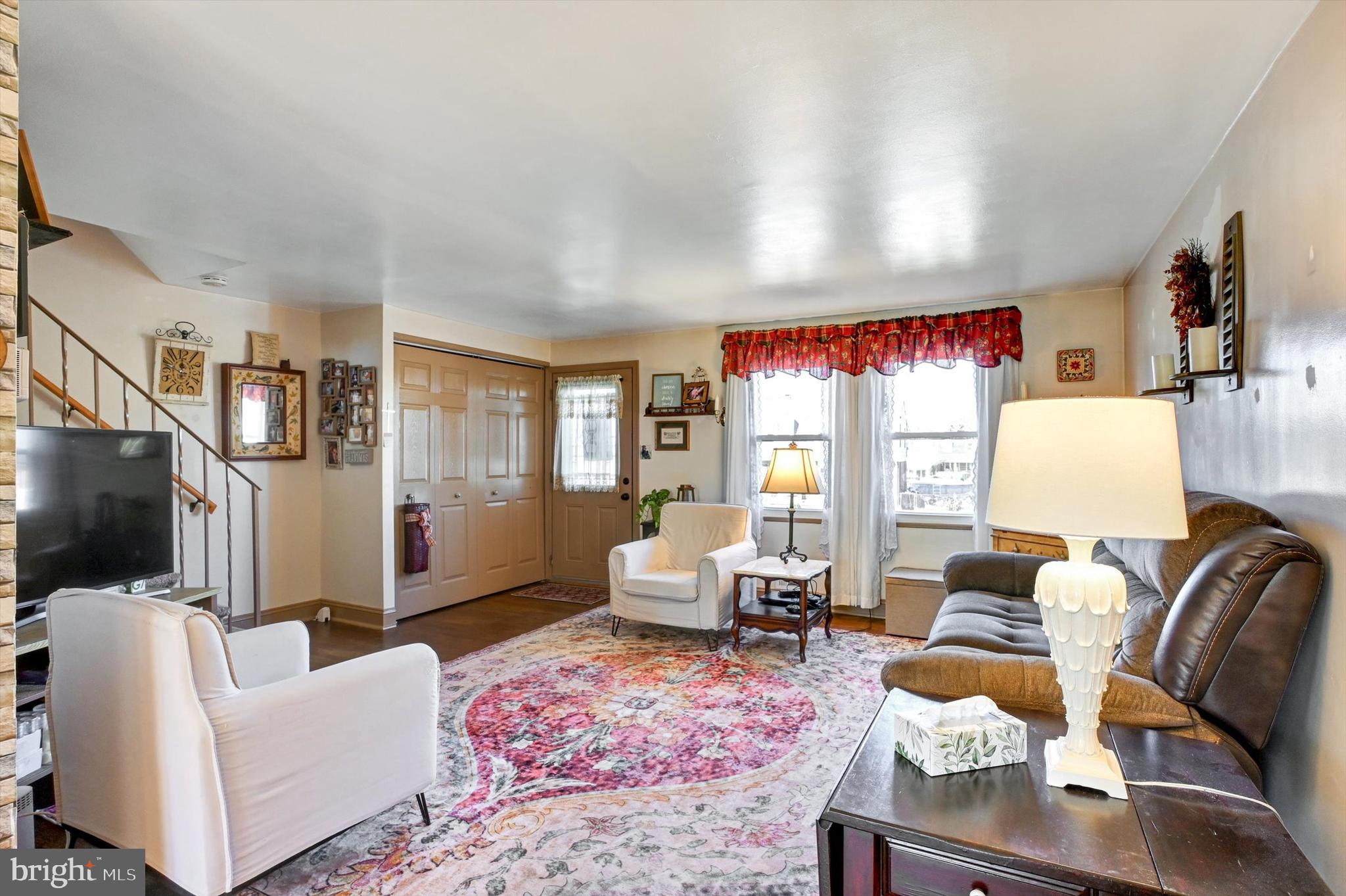 3145 Ryerson Circle Halethorpe, MD 21227 - Photo 6 of 25