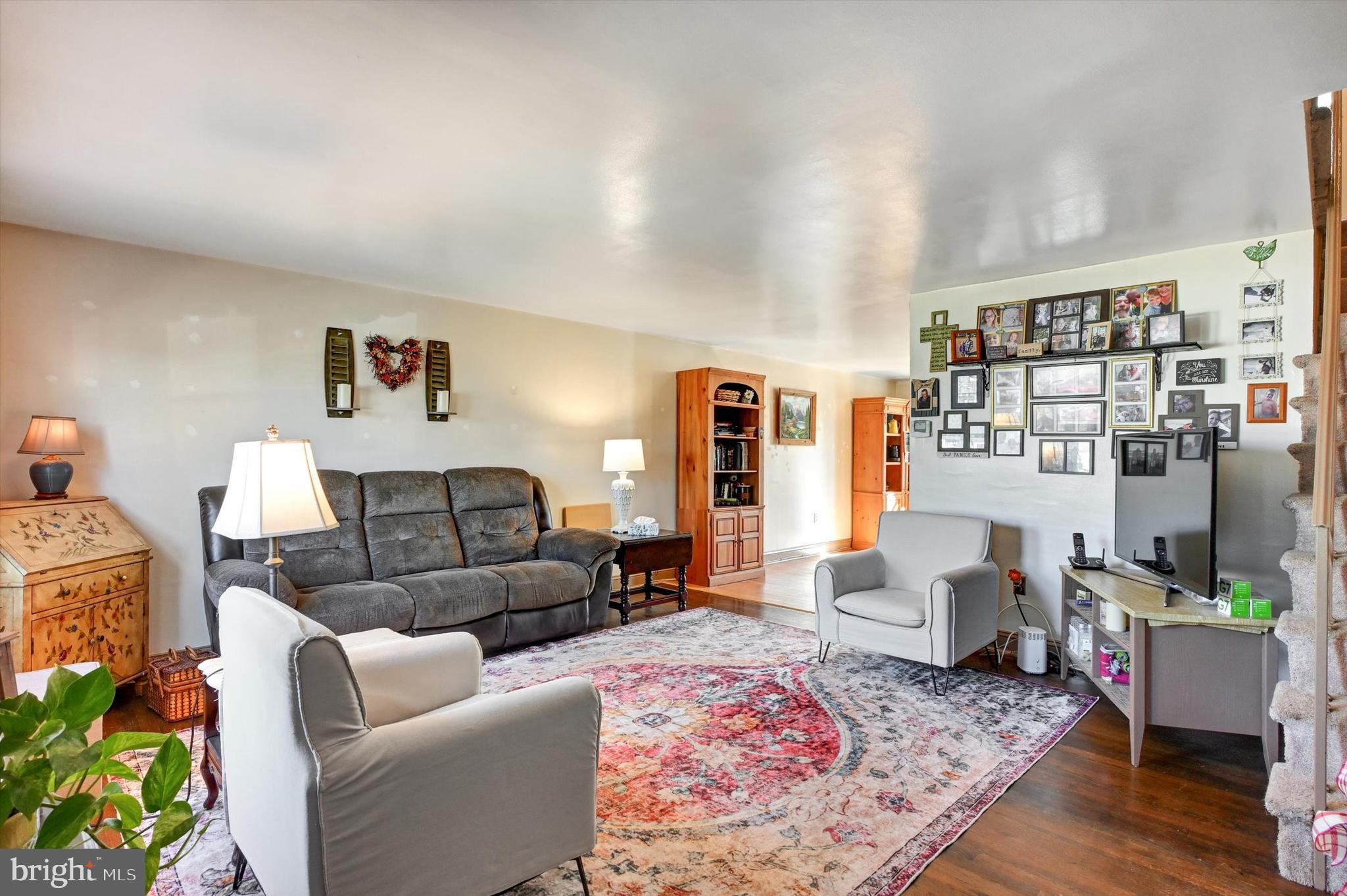 3145 Ryerson Circle Halethorpe, MD 21227 - Photo 7 of 25