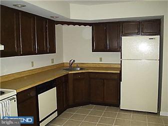 2016 Fort Bevon Road Harleysville, PA 19438 - Photo 5 of 11 Gallery Image 5