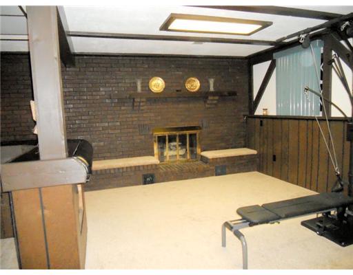 529 Clover Hill Road California, PA 15423 - Photo 8 of 18 Family Room.