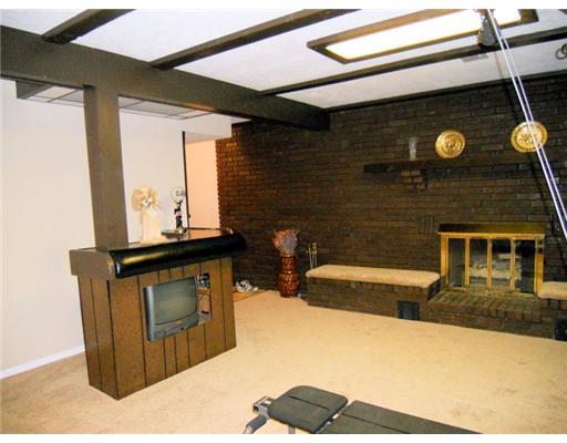 529 Clover Hill Road California, PA 15423 - Photo 9 of 18 Family Room.