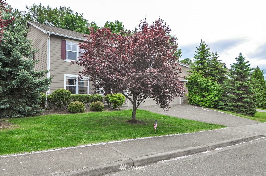 2305 Southeast 3rd Street Renton, WA 98056 - Photo 2 of 30