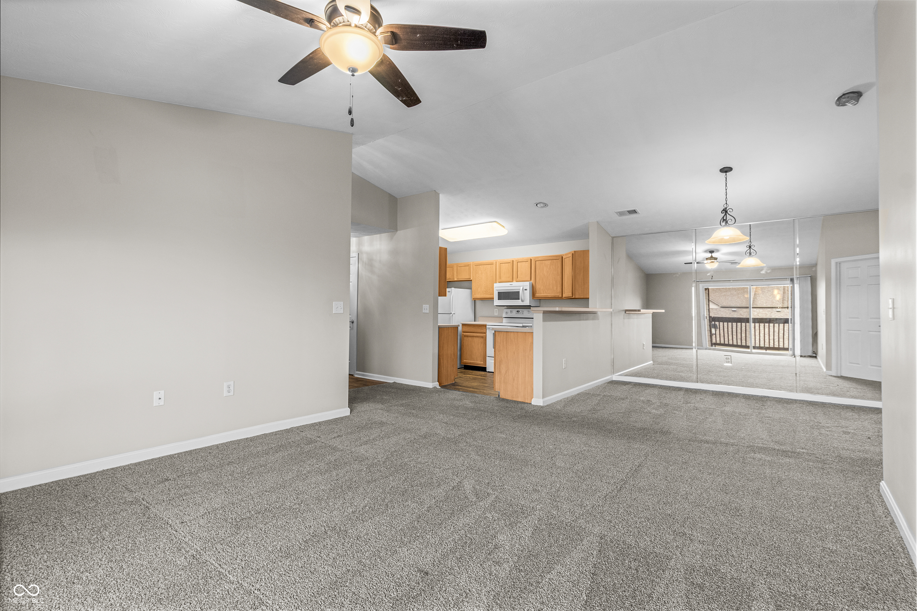 231 Legends Creek Place, Unit 207 Indianapolis, IN 46229 - Photo 12 of 29