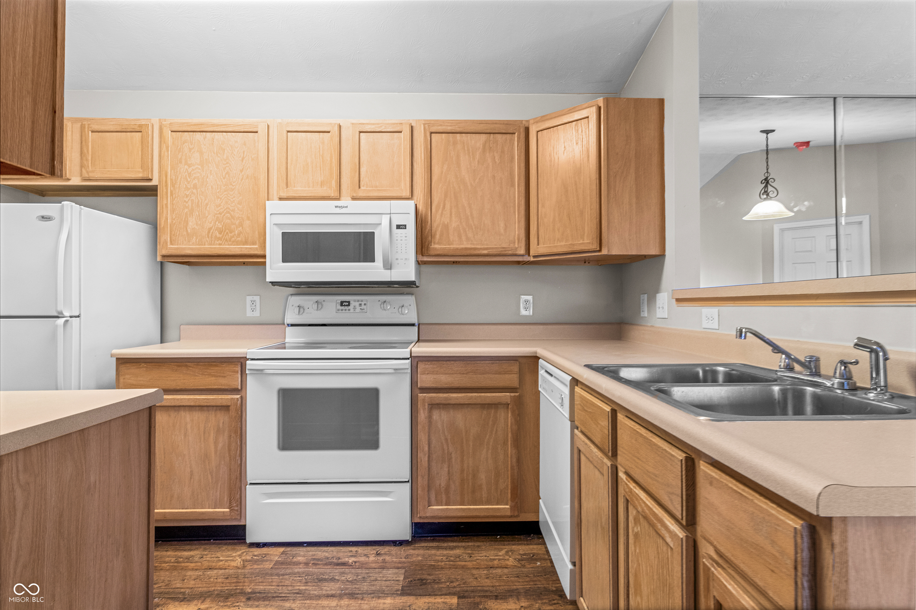 231 Legends Creek Place, Unit 207 Indianapolis, IN 46229 - Photo 14 of 29