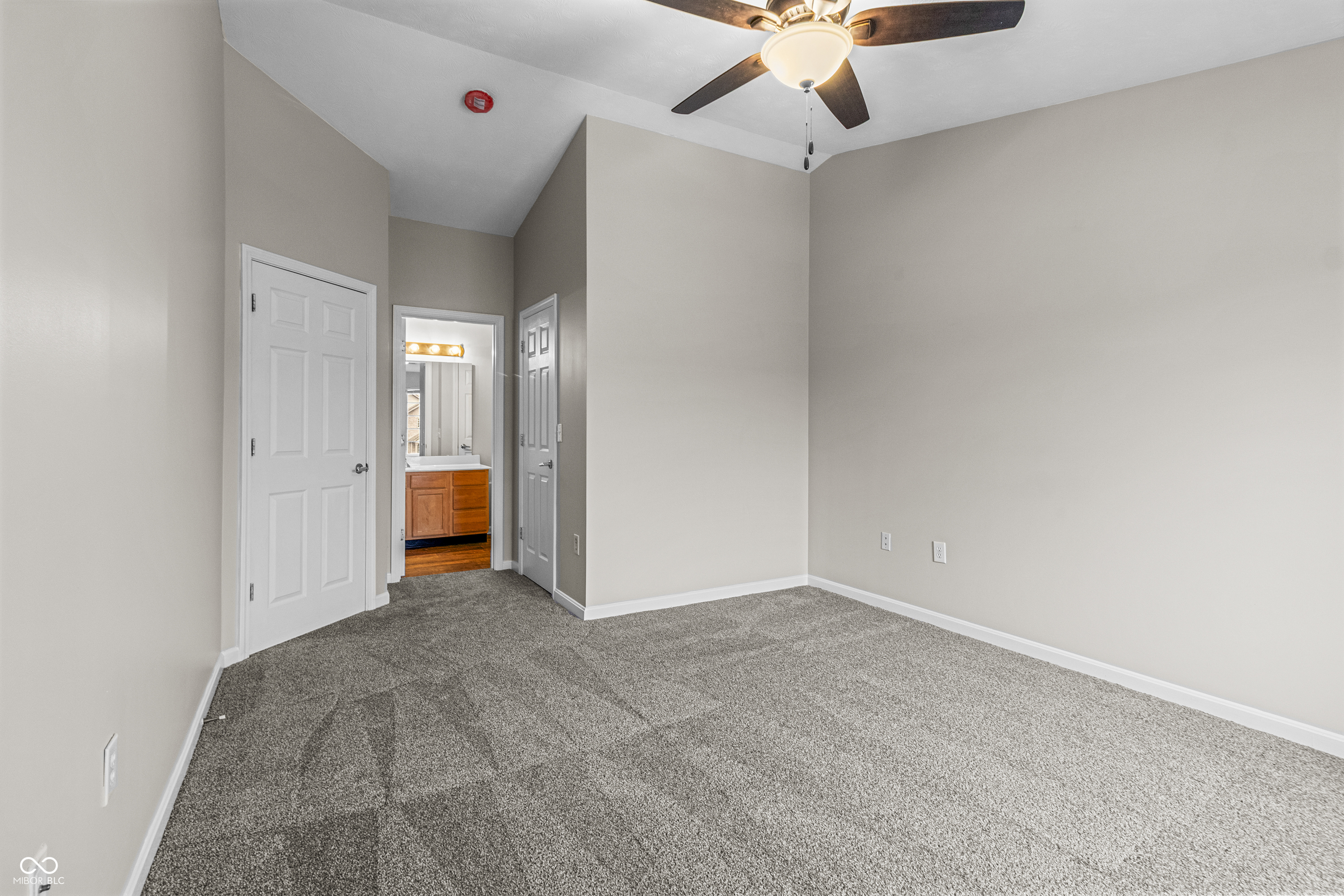 231 Legends Creek Place, Unit 207 Indianapolis, IN 46229 - Photo 20 of 29