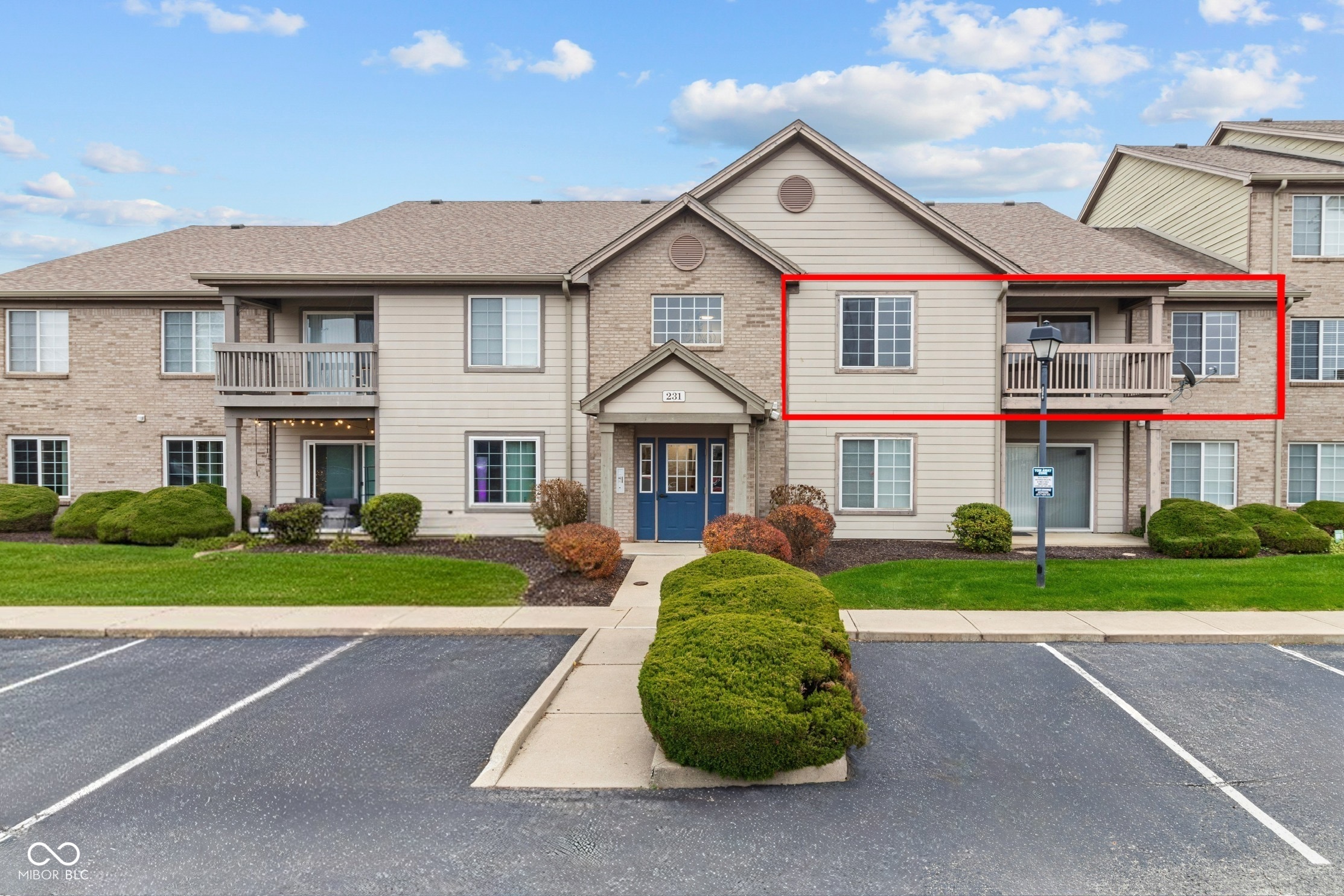 231 Legends Creek Place, Unit 207 Indianapolis, IN 46229 - Photo 3 of 29