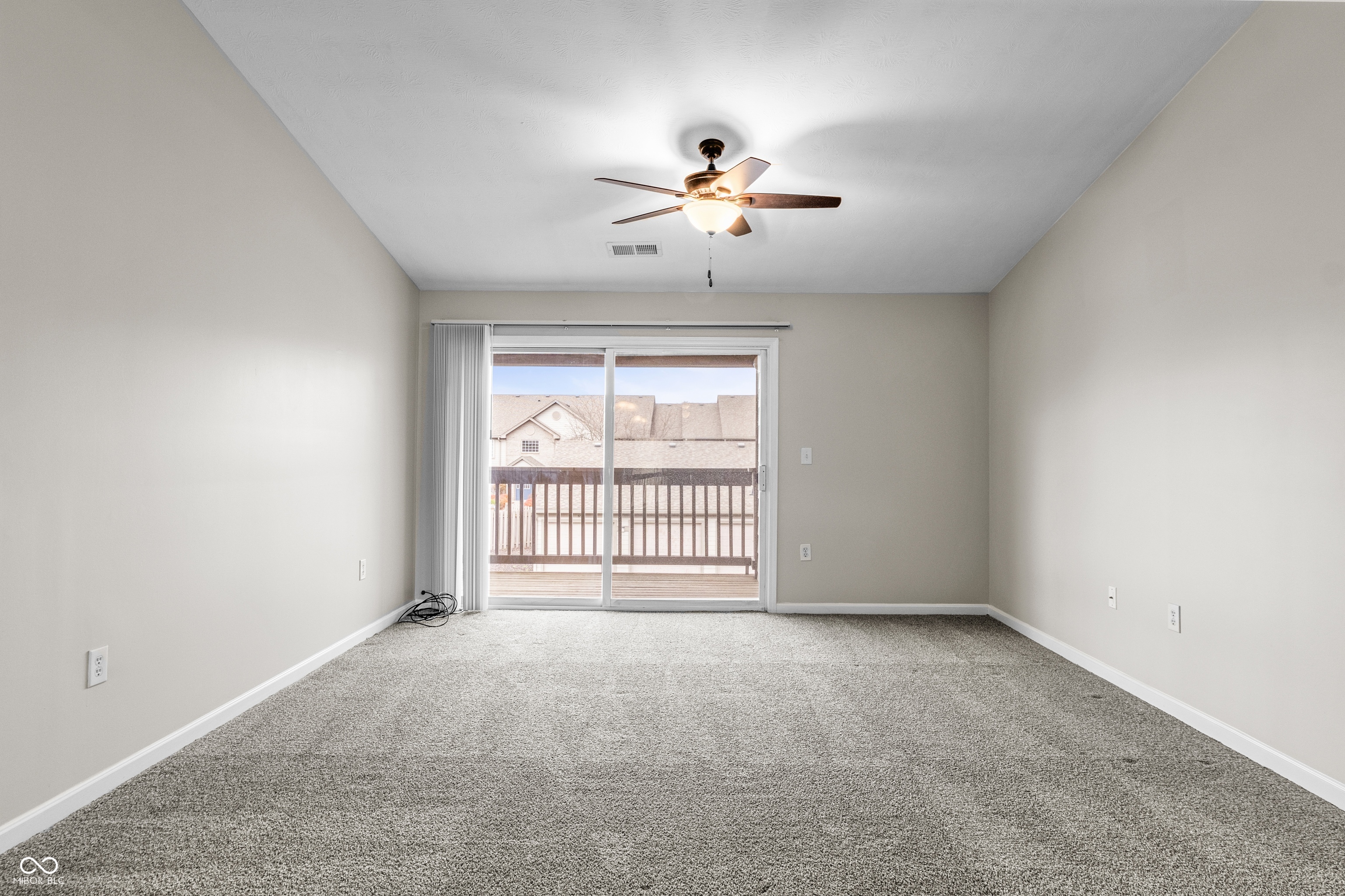 231 Legends Creek Place, Unit 207 Indianapolis, IN 46229 - Photo 5 of 29