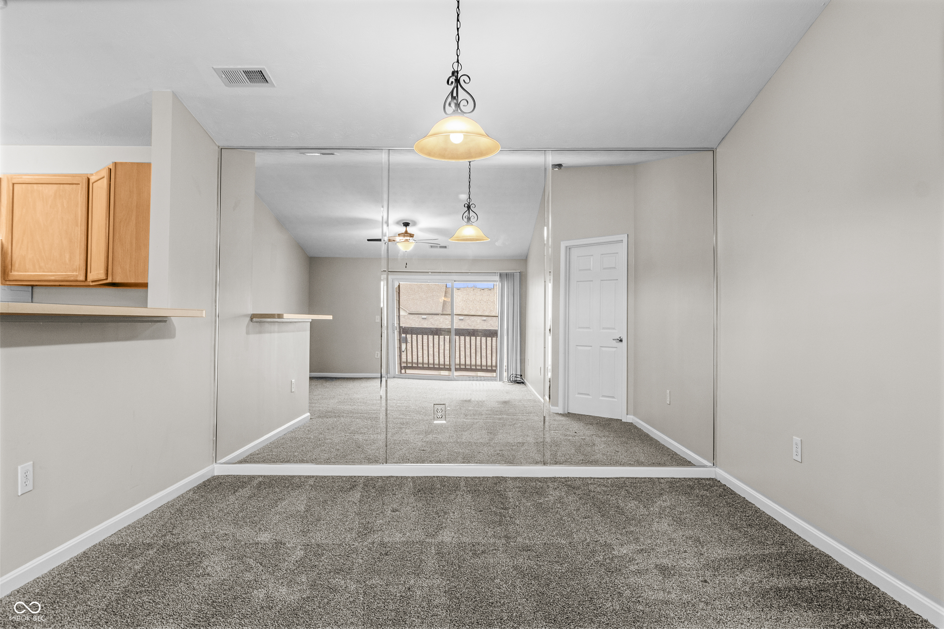 231 Legends Creek Place, Unit 207 Indianapolis, IN 46229 - Photo 8 of 29