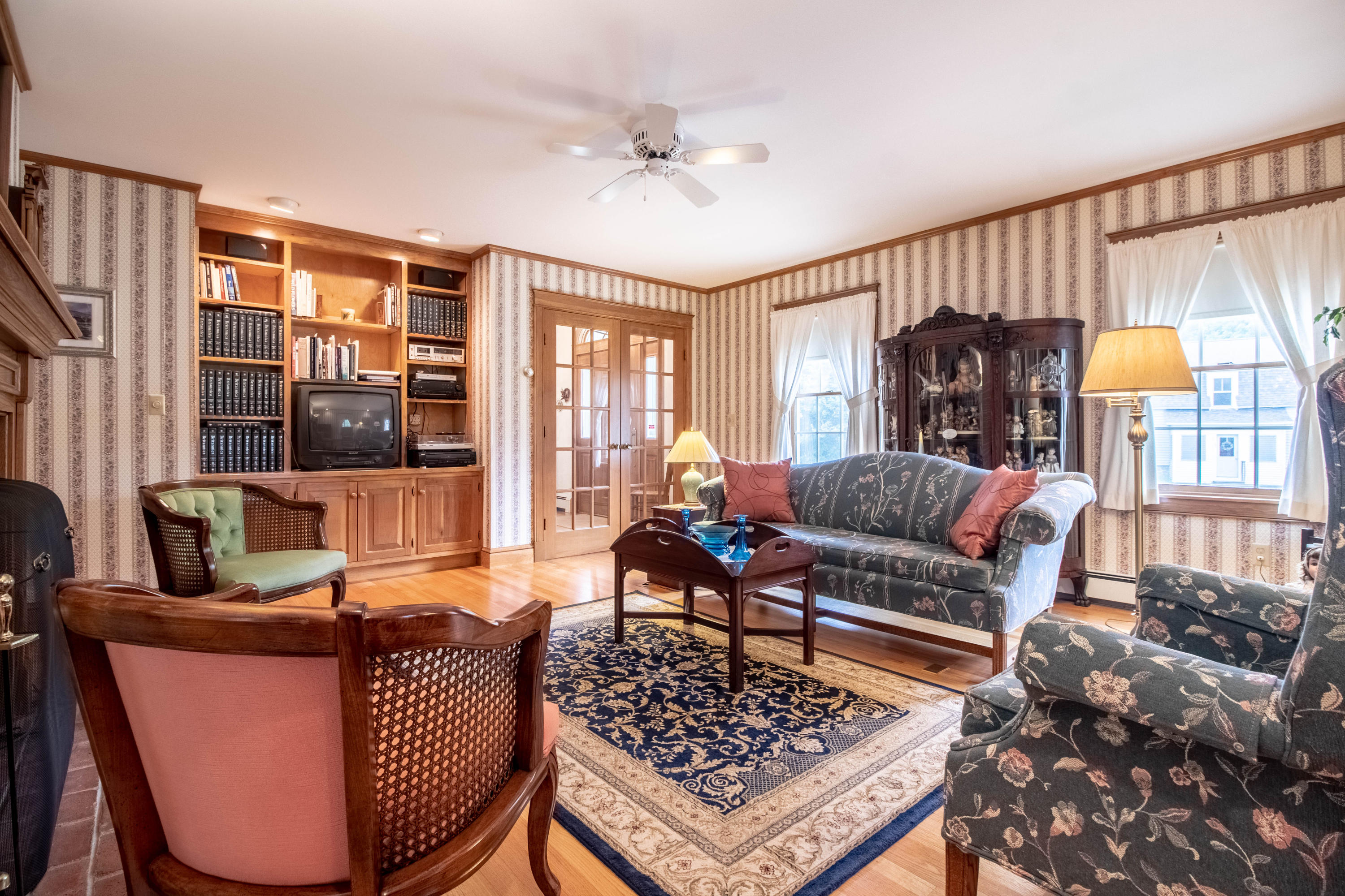 39 Saco Road Alfred, ME 04002 - Photo 21 of 46 Living Room