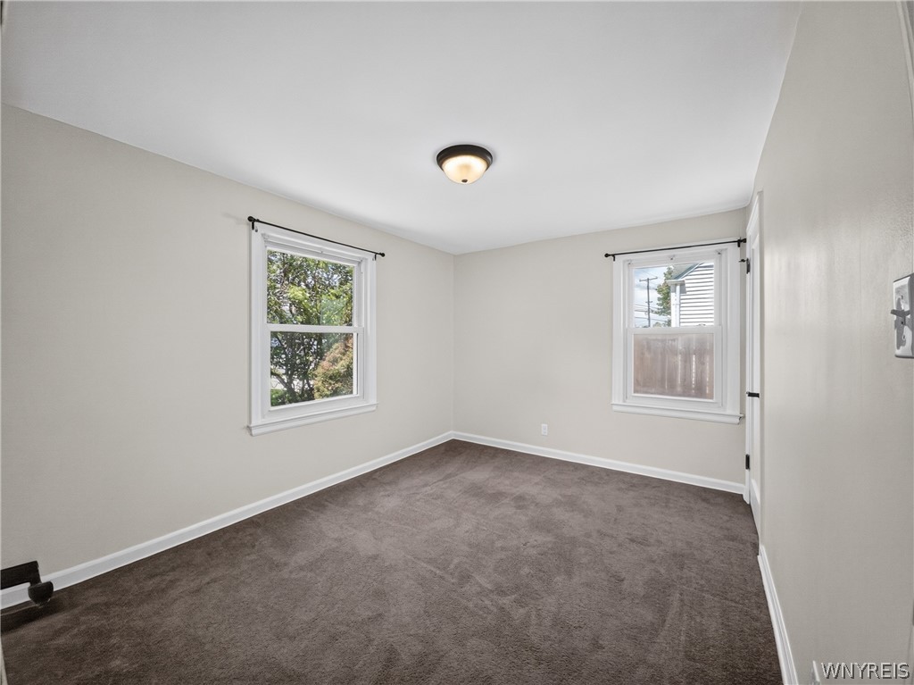 831 Beach Road Cheektowaga, NY 14225 - Photo 29 of 46
