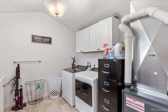 a picture of a bench in front of door