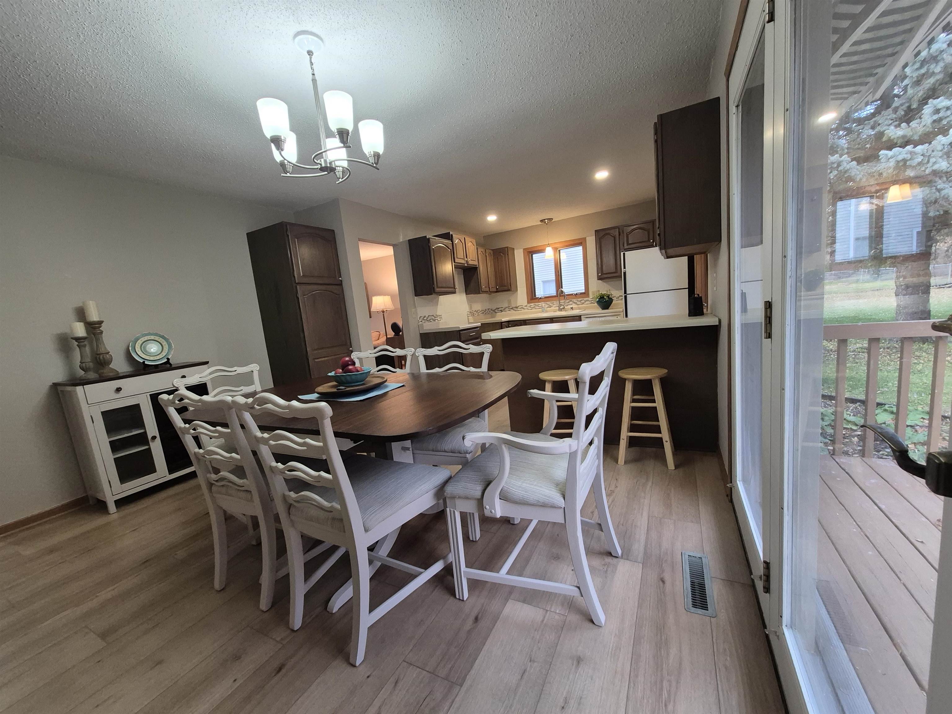 409 Kings Lynn Road Stoughton, WI 53589 - Photo 25 of 77