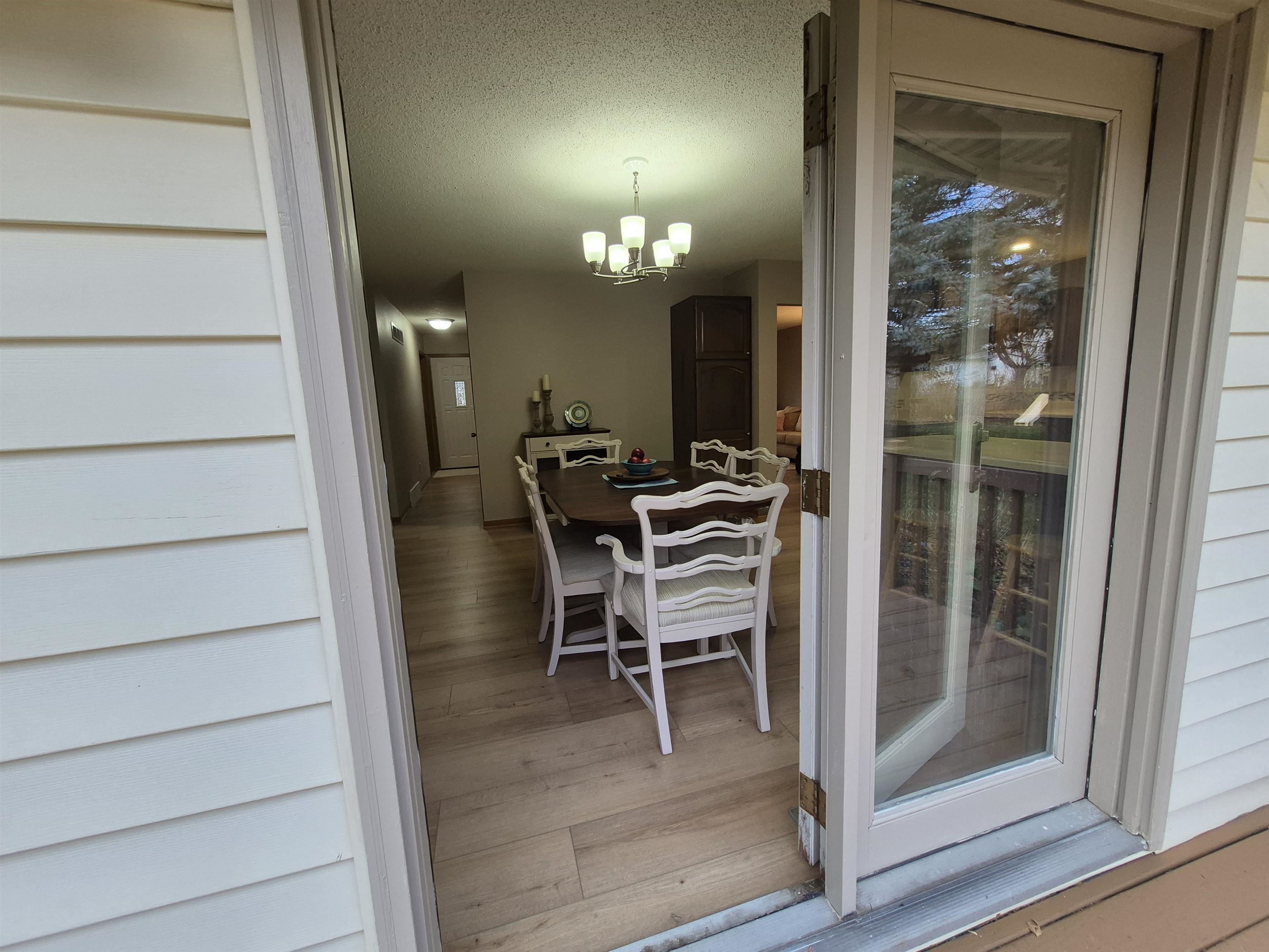 409 Kings Lynn Road Stoughton, WI 53589 - Photo 27 of 77