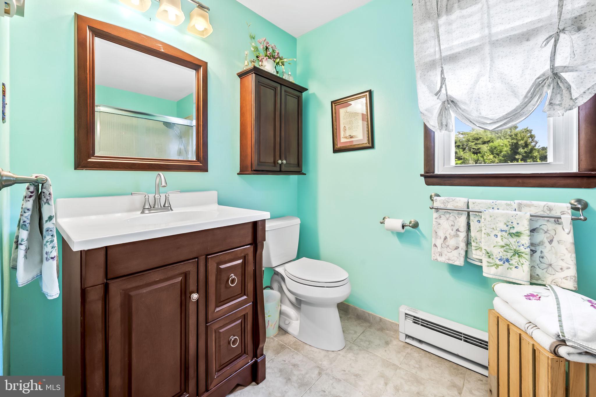 12913 Gent Road Reisterstown, MD 21136 - Photo 24 of 39 Hall Bath
