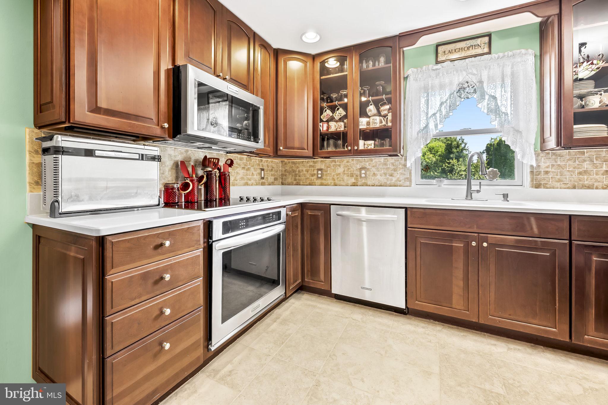 12913 Gent Road Reisterstown, MD 21136 - Photo 8 of 39 Kitchen