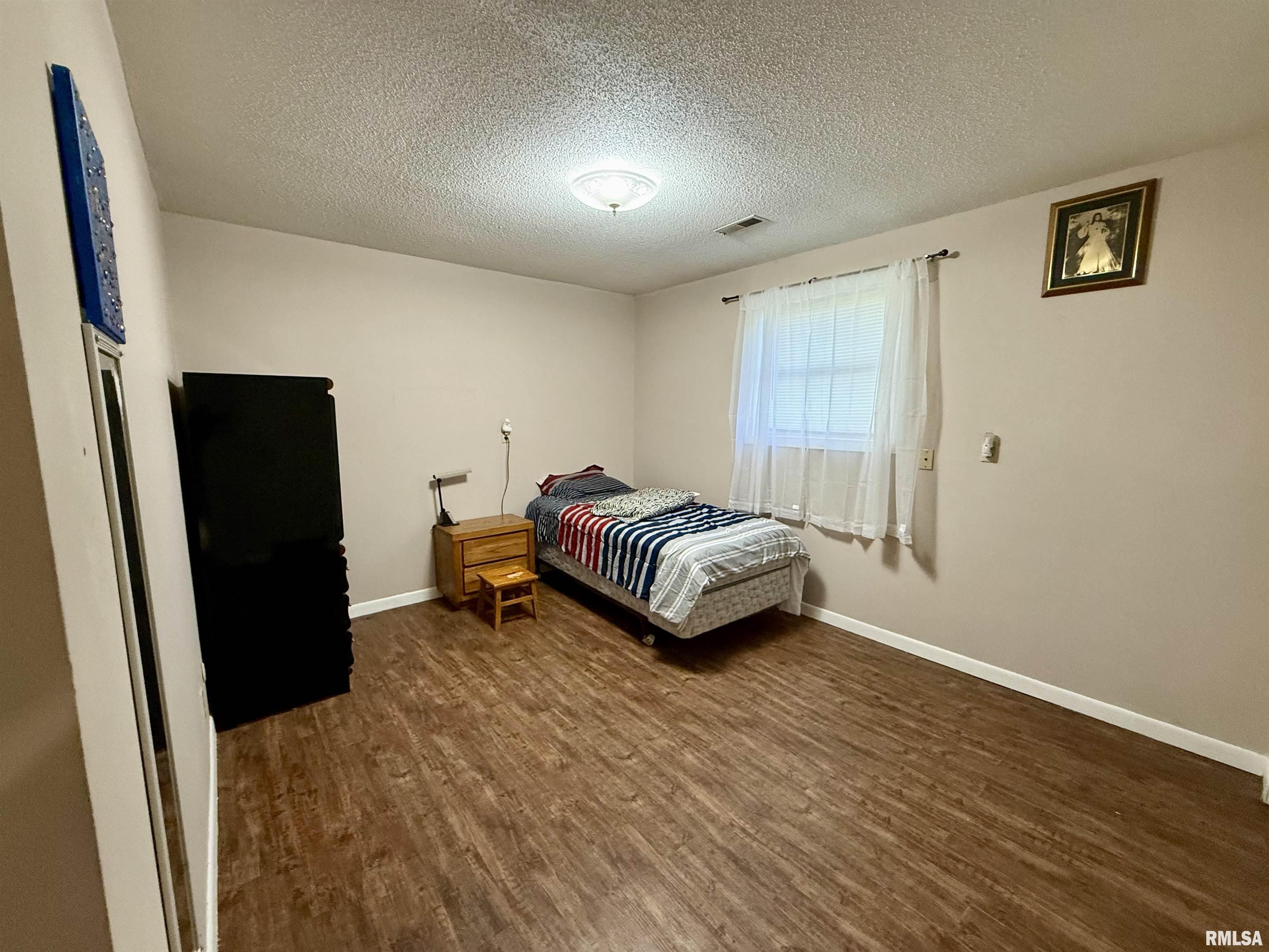 2906 Taylor Avenue, Unit 11 Springfield, IL 62703 - Photo 8 of 10