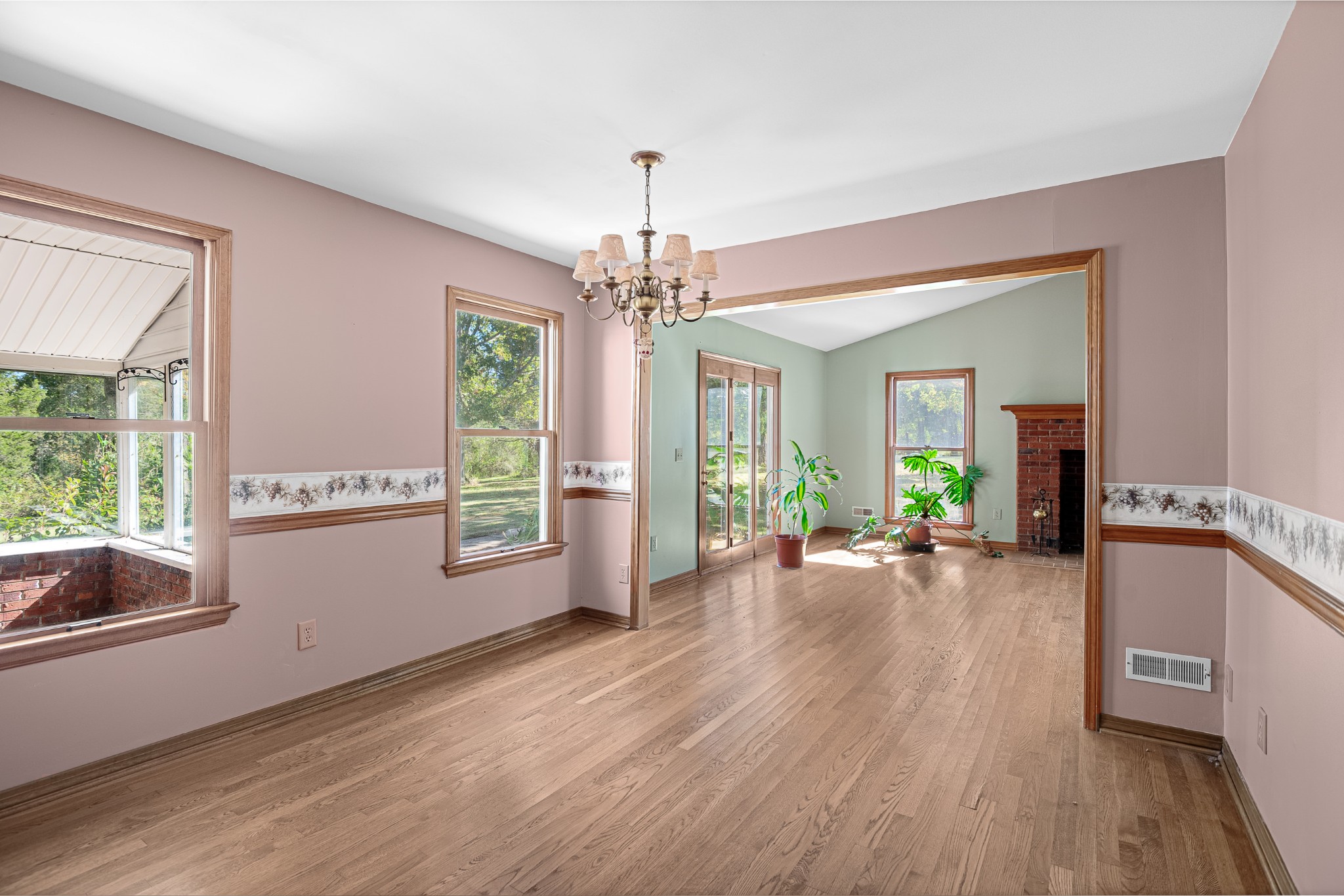 2159 Verona Caney Road Lewisburg, TN 37091 - Photo 11 of 41 a view of a livingroom with furniture window wooden floor and front door
