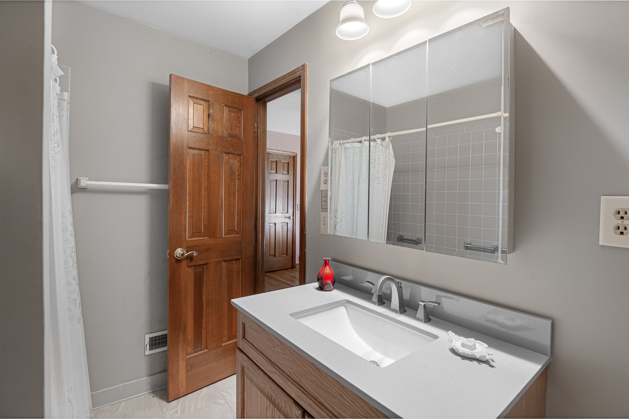 2159 Verona Caney Road Lewisburg, TN 37091 - Photo 21 of 41 a bathroom with a sink and a mirror