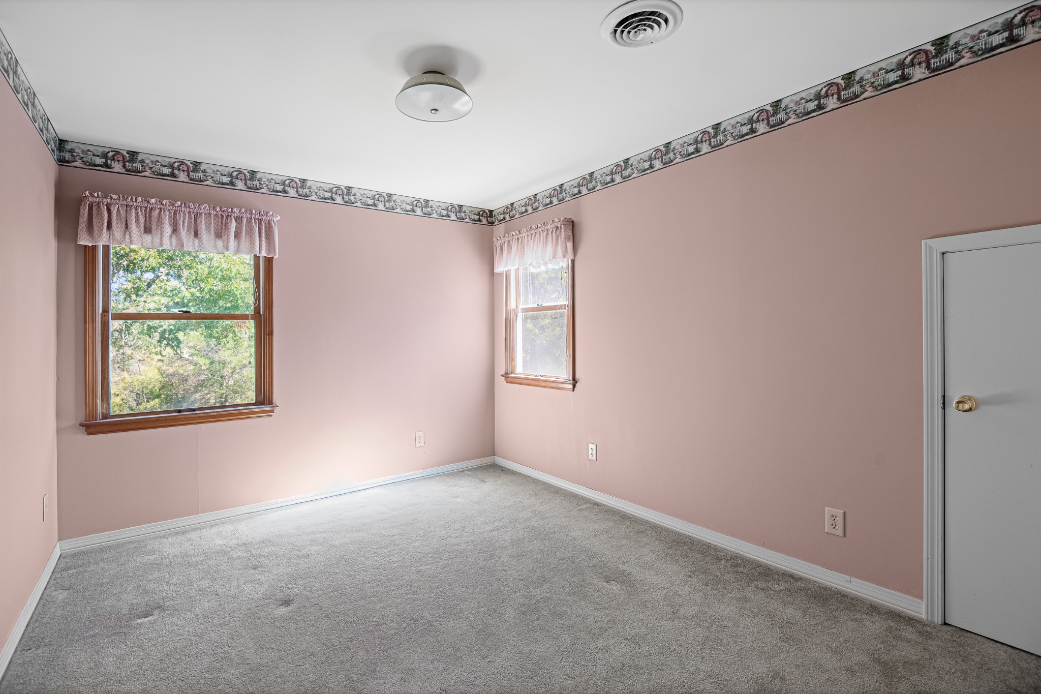 2159 Verona Caney Road Lewisburg, TN 37091 - Photo 26 of 41 a view of an empty room with a window