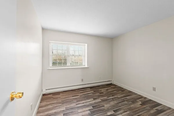 $282,000 | 15 Chapel Hill Drive, Unit 1, Plymouth, MA 02360