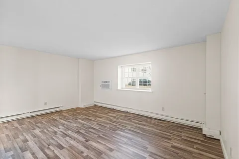 $282,000 | 15 Chapel Hill Drive, Unit 1, Plymouth, MA 02360