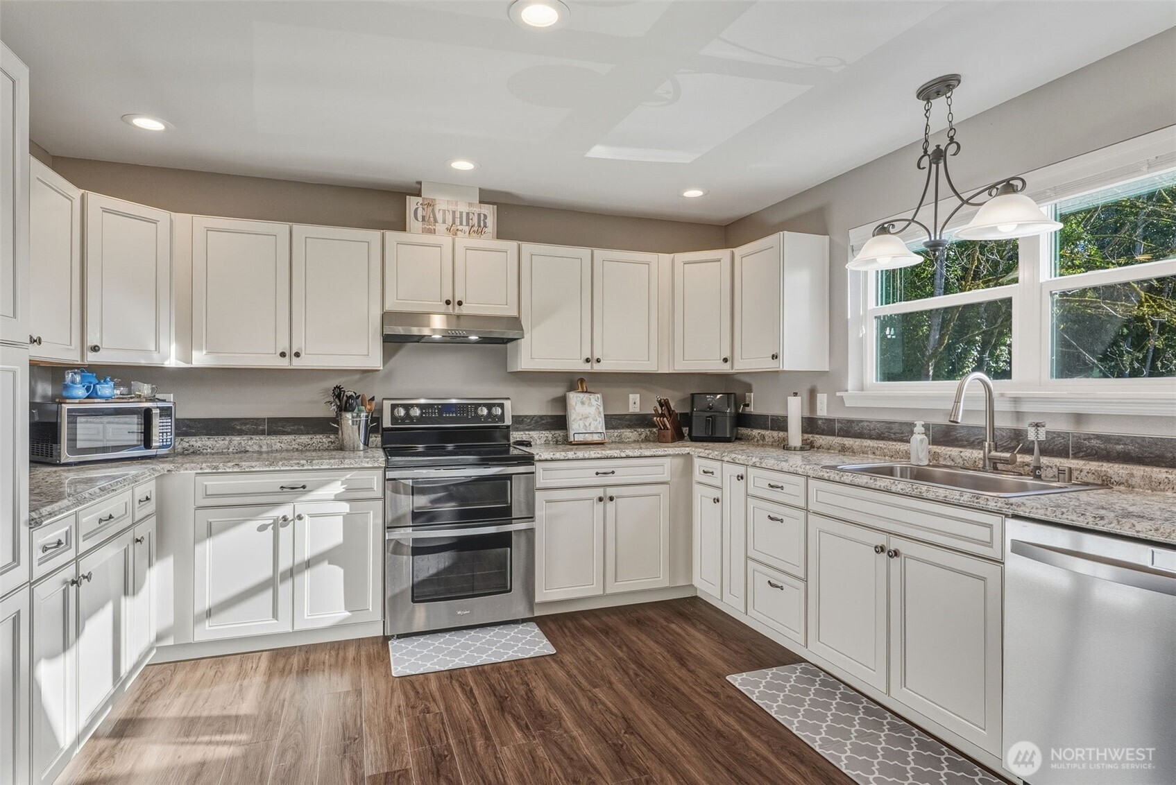 800 North 23rd Avenue Kelso, WA 98626 - Photo 5 of 26