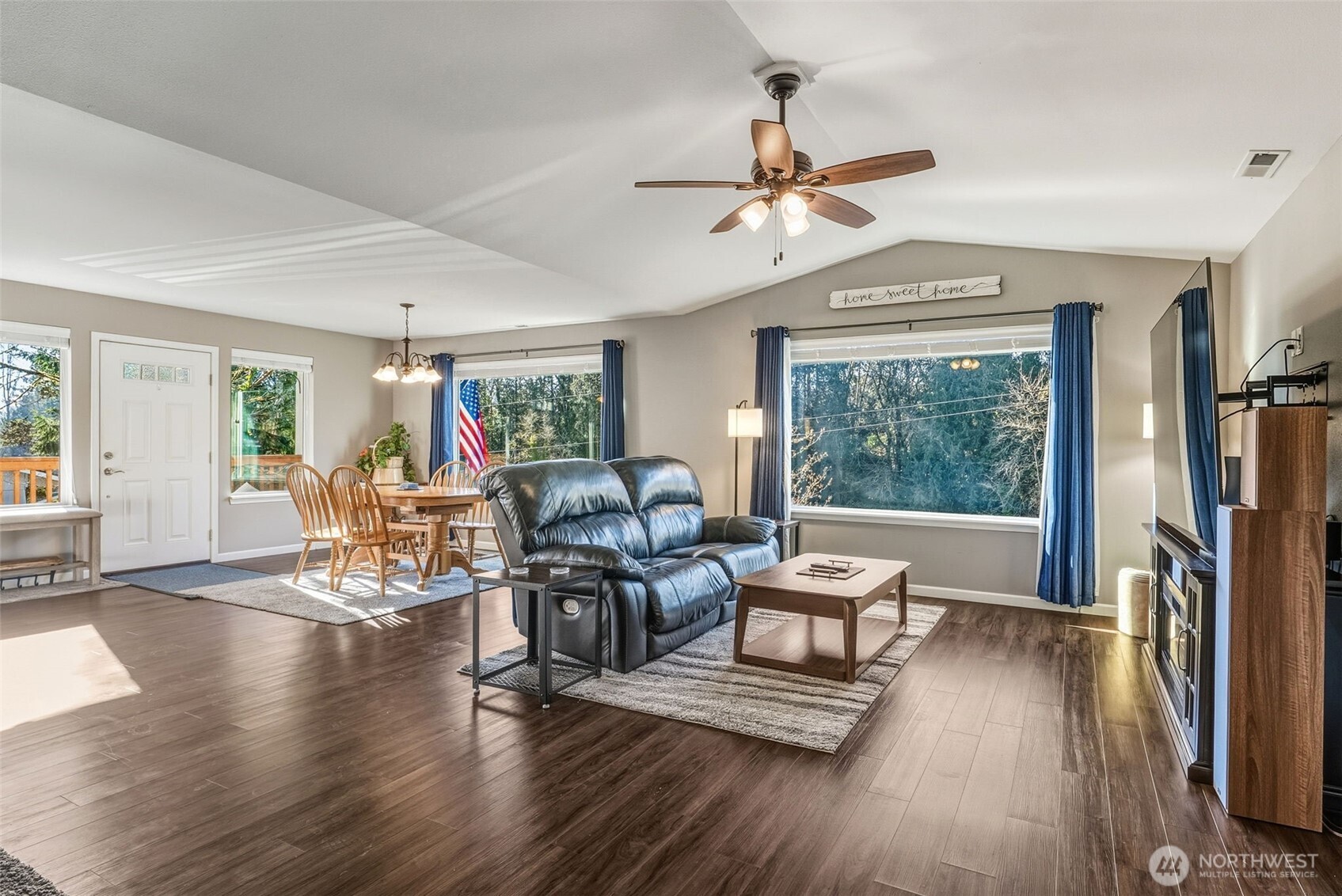 800 North 23rd Avenue Kelso, WA 98626 - Photo 10 of 26