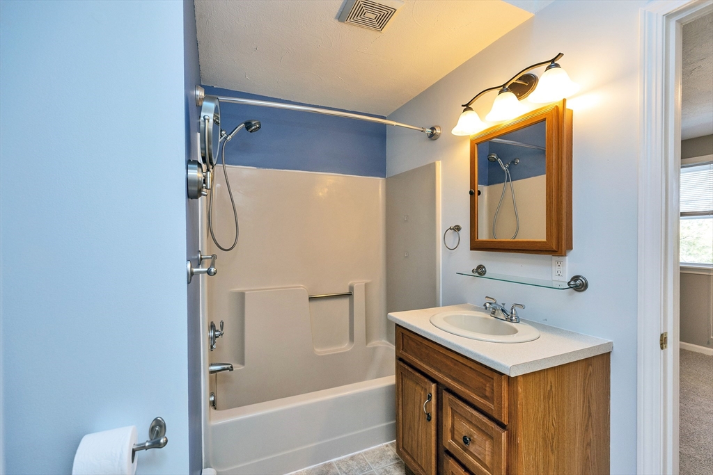 42 Cromwell Drive, Unit 18 Rindge, NH 03461 - Photo 17 of 29 Gallery Image 17