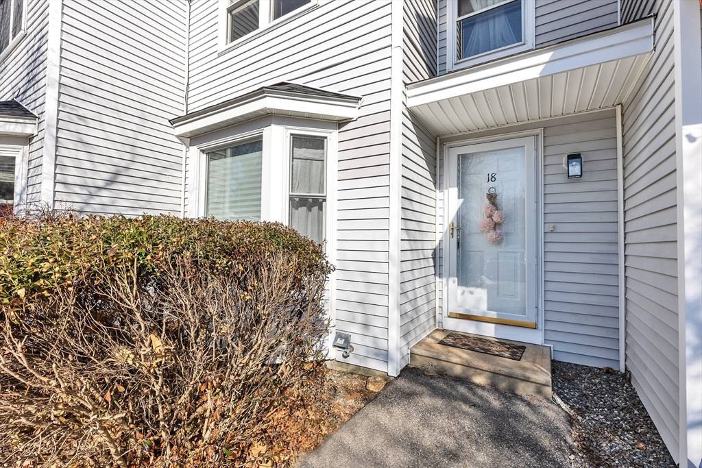 42 Cromwell Drive, Unit 18 Rindge, NH 03461 - Photo 2 of 29 Gallery Image 2
