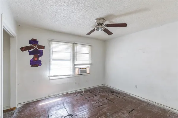 $105,000 | 509 Scott Street, Tye, TX 79563