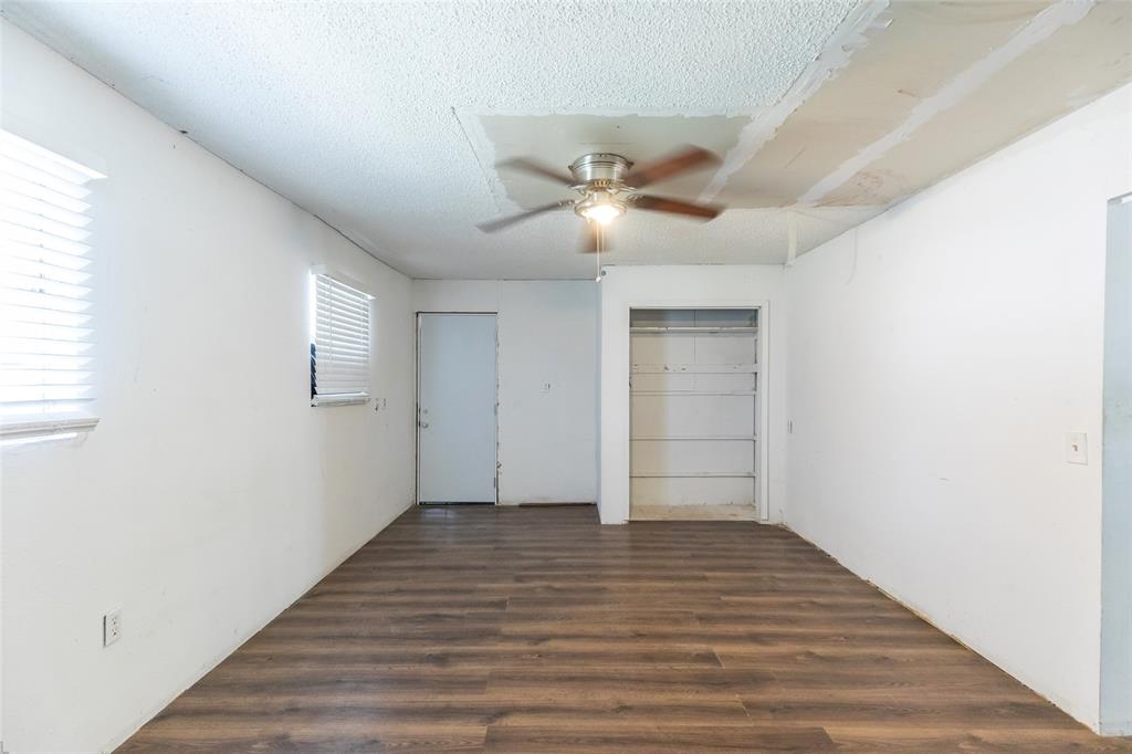 509 Scott Street Tye, TX 79563 - Photo 4 of 21