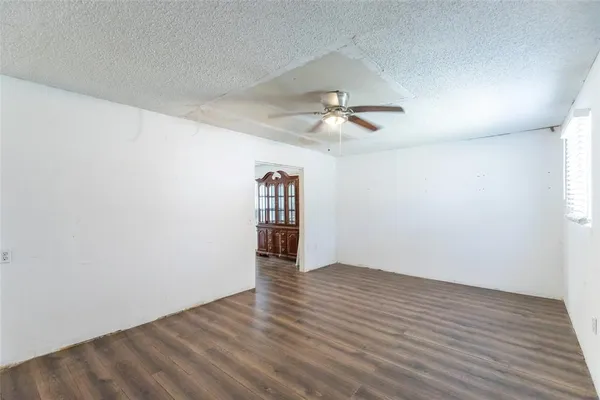 $105,000 | 509 Scott Street, Tye, TX 79563