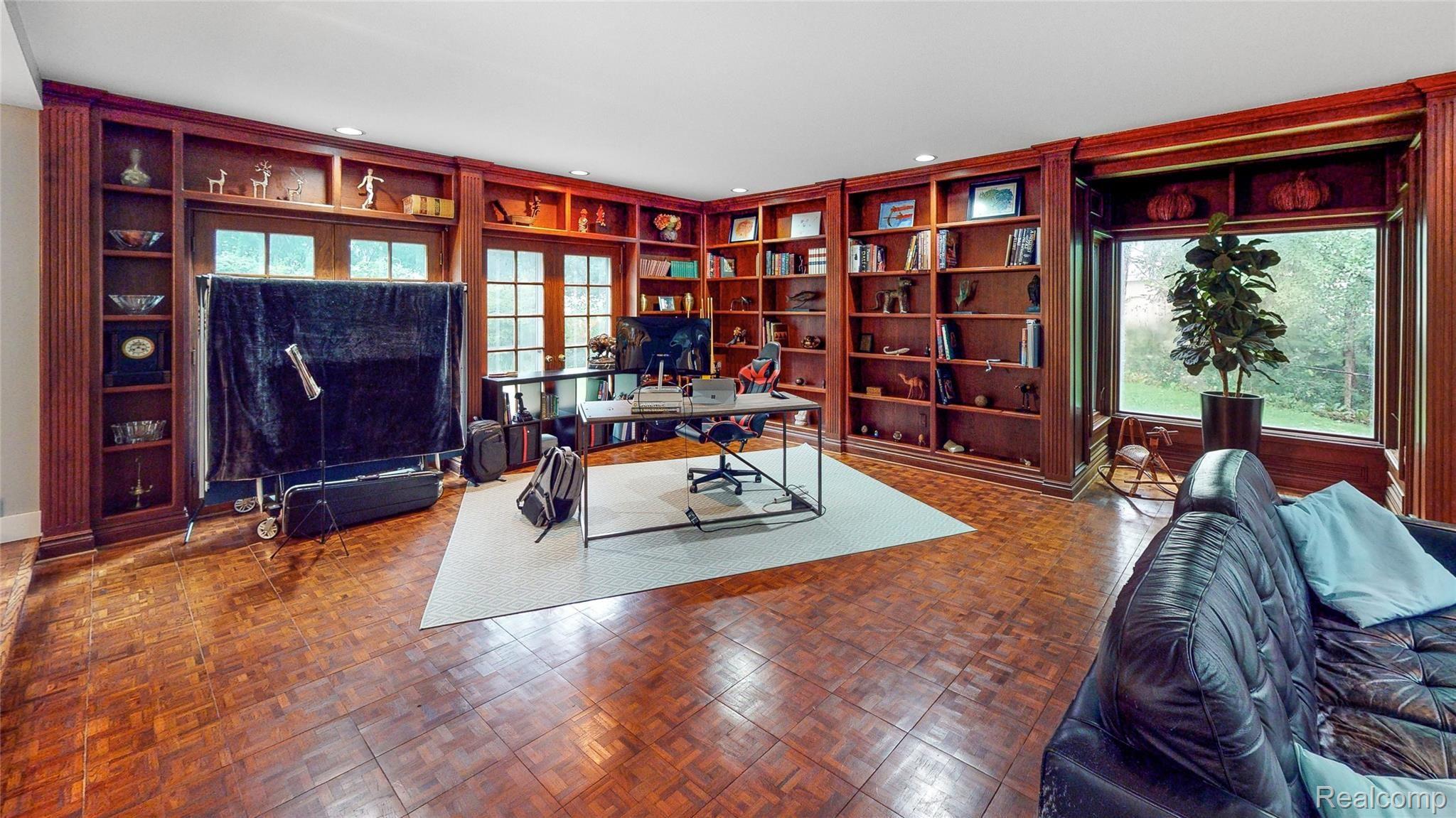 475 Goodhue Road Bloomfield Hills, MI 48304 - Photo 10 of 84 Welcome-To-475-Goodhue-Court-09-Living-Room.jpg