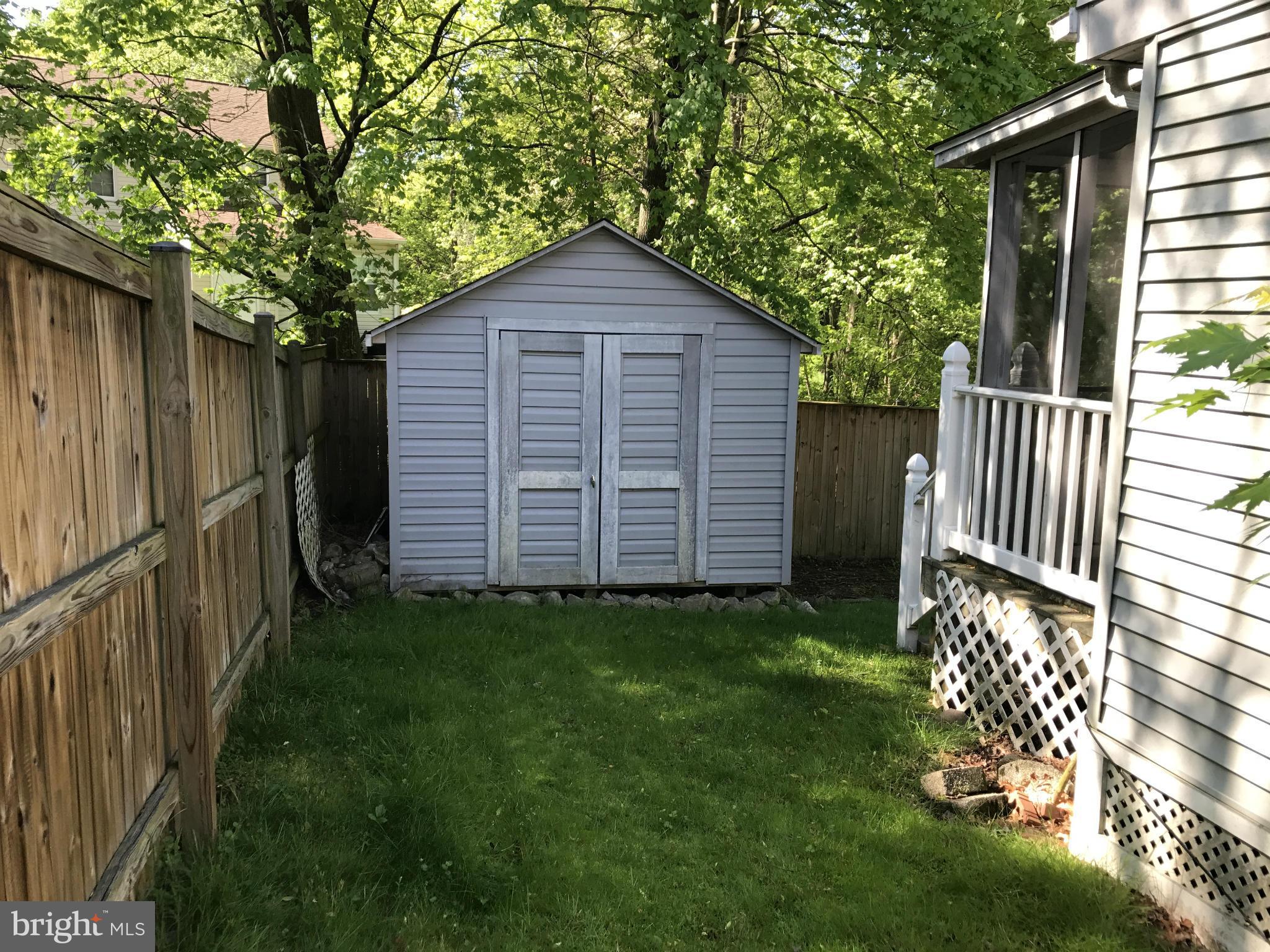 8648 Heathermill Road Baltimore, MD 21236 - Photo 9 of 9 Exterior (Rear)