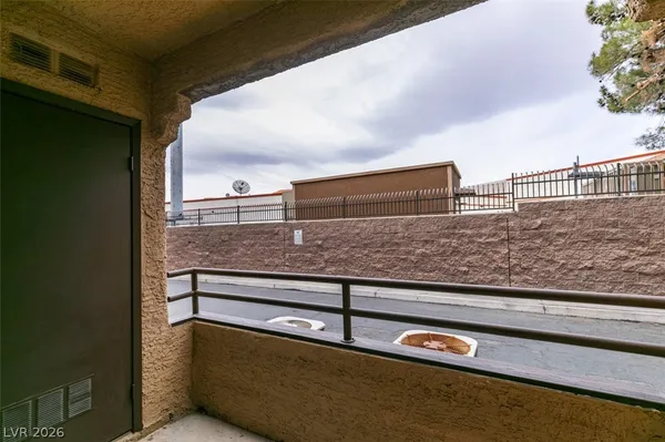 $179,000 | 2200 South Fort Apache Road, Unit 1057, Las Vegas, NV 89117