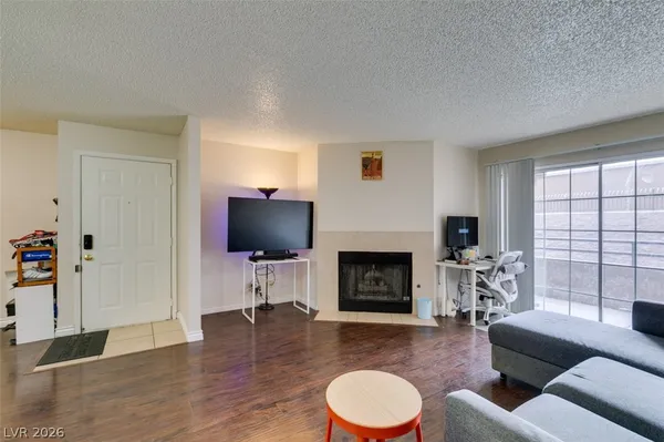 $179,000 | 2200 South Fort Apache Road, Unit 1057, Las Vegas, NV 89117