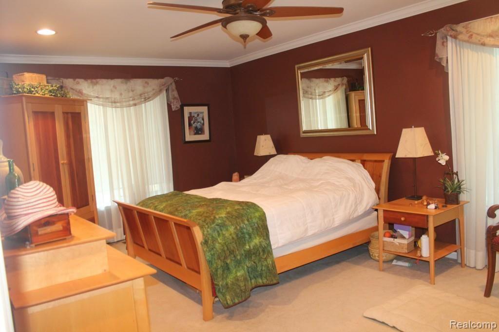 449 Streamview Court Rochester, MI 48309 - Photo 38 of 42 Antenucci House 087.jpg
