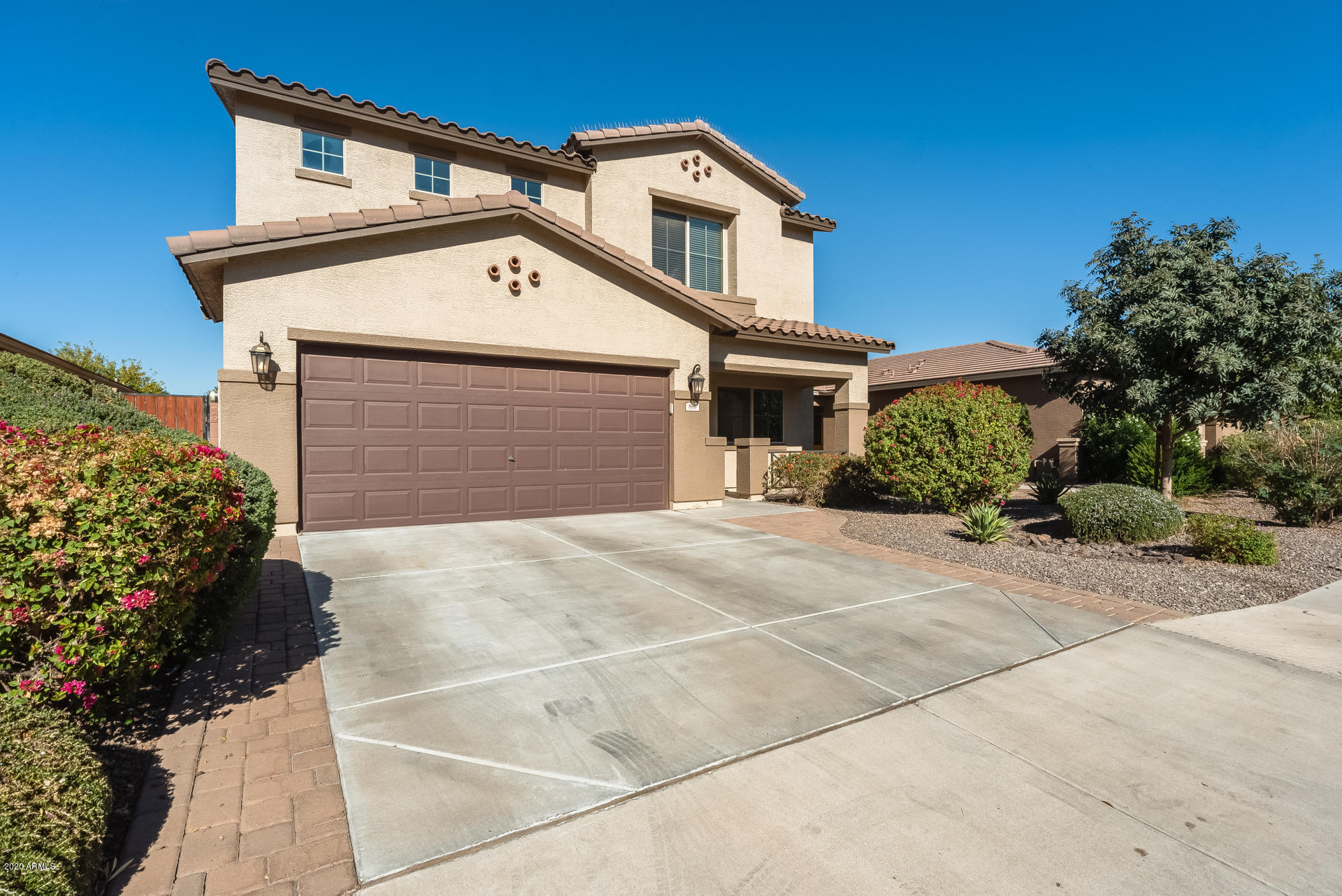 886 West Trellis Road San Tan Valley, AZ 85140 - Photo 6 of 32 Gallery Image 6