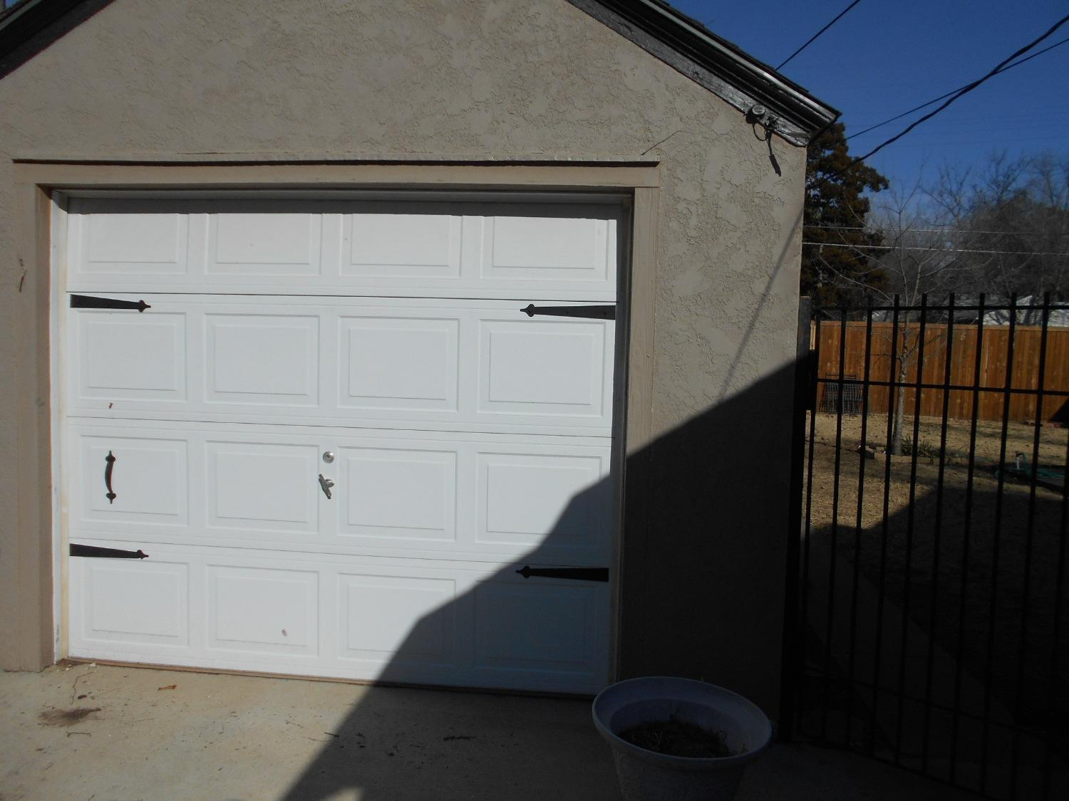 2518 25th Street Lubbock, TX 79410 - Photo 12 of 39 Photo 13